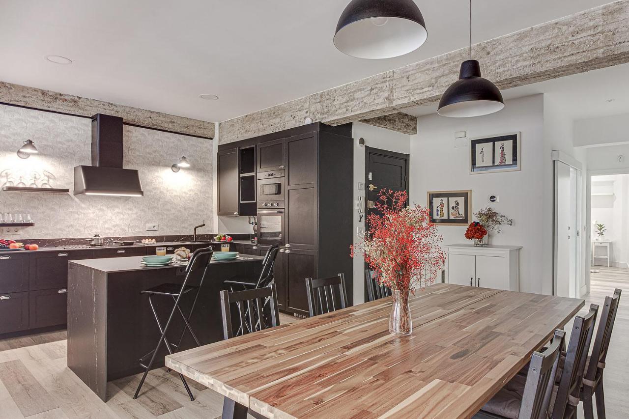 Central Square Deluxe Apartment Ла Коруня Екстериор снимка
