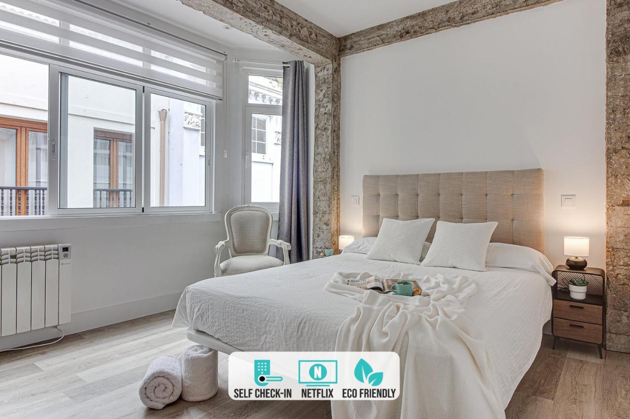Central Square Deluxe Apartment Ла Коруня Екстериор снимка